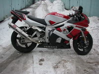 Yamaha R6