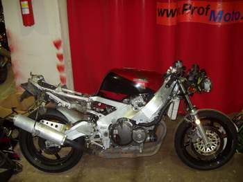 ����������� CBR400 - ��������� ������